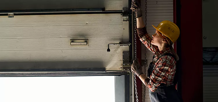 Addressing Common Garage Door Stoppage Issues in Rosemount, MN